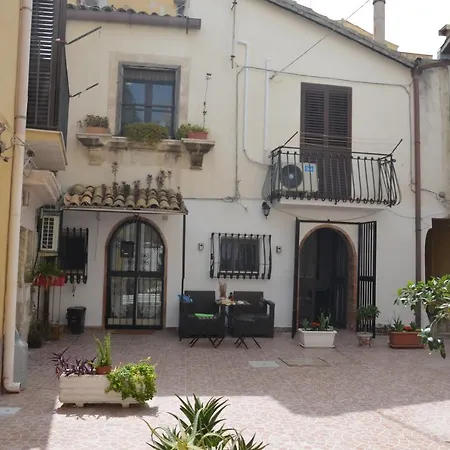 Il Cortiletto *